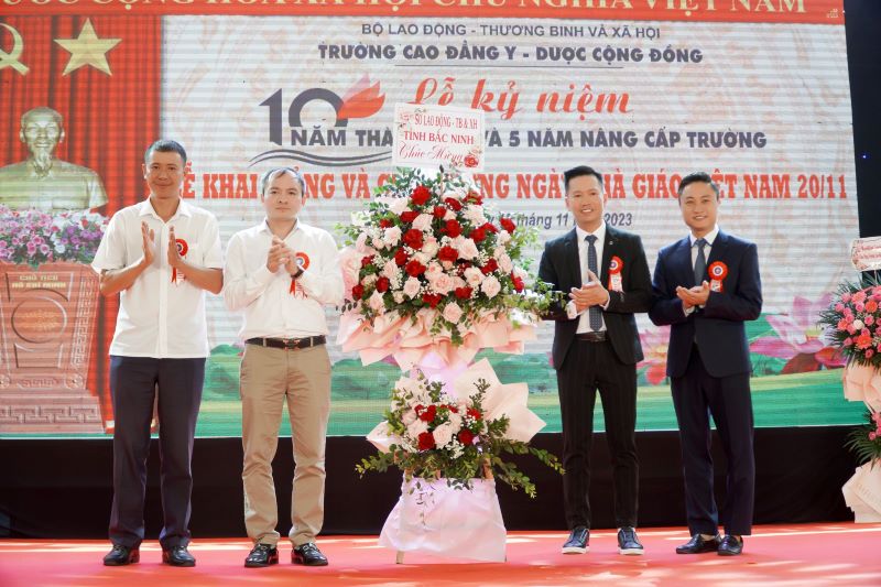 Xét tuyển ngành điều dưỡng tại Trường Cao đẳng Y - Dược Cộng đồng